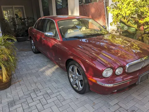 2007 Jaguar Vanden Plas