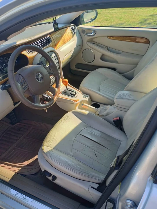 2007 Jaguar X-Type - Image 9 of 14