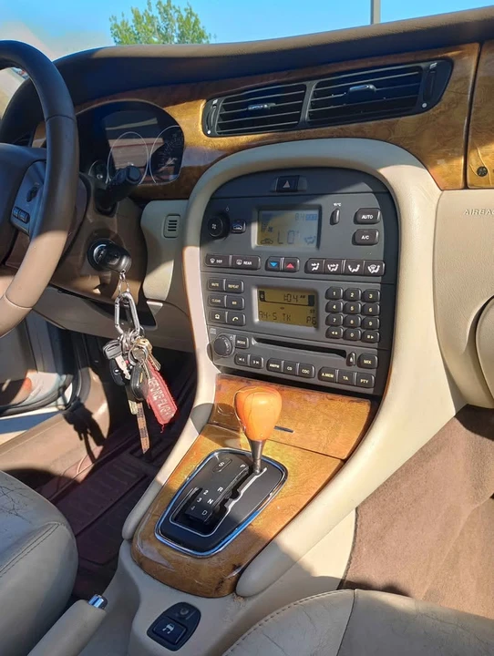 2007 Jaguar X-Type - Image 8 of 14