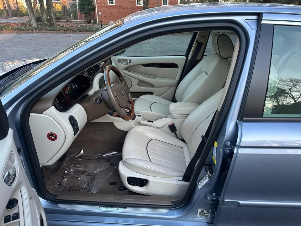 2007 Jaguar X-Type - Image 16 of 20