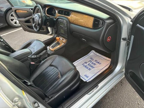 2007 Jaguar X-Type - Image 11 of 15