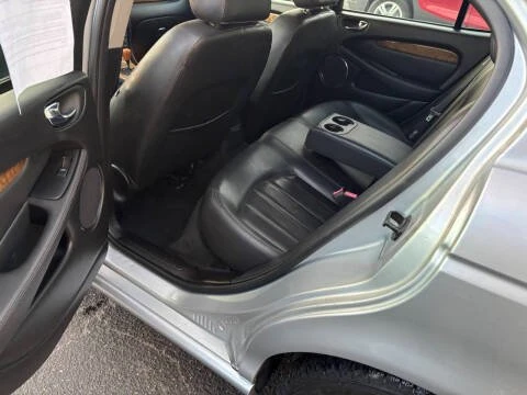 2007 Jaguar X-Type - Image 10 of 15