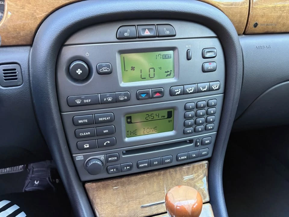 2007 Jaguar X-Type - Image 8 of 18