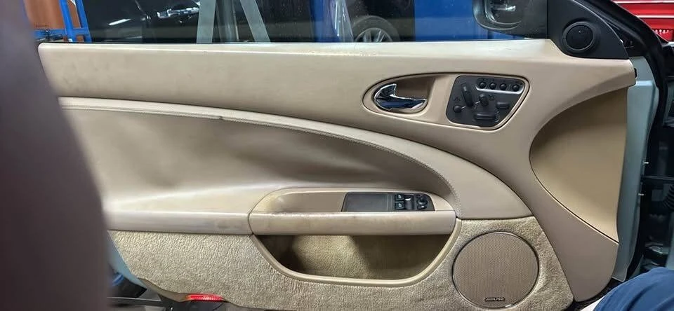 2007 Jaguar X150 XK - Image 11 of 15