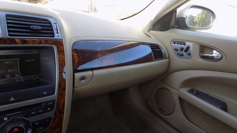 2007 Jaguar X150 XK - Image 7 of 16