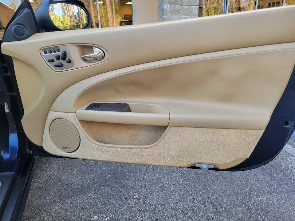 2007 Jaguar X150 XKR - Image 16 of 19