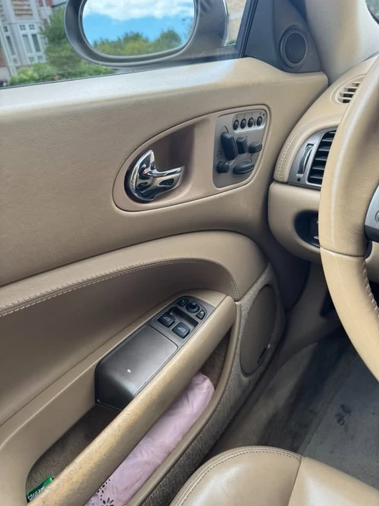 2007 Jaguar X150 XKR - Image 8 of 20