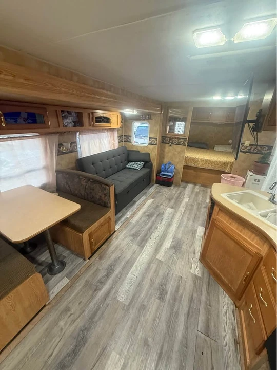 2007 Jayco - Image 11 of 18