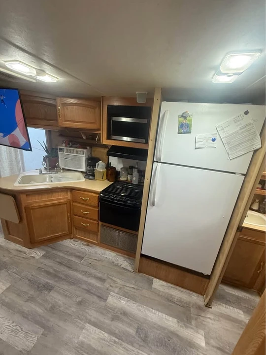 2007 Jayco - Image 8 of 18