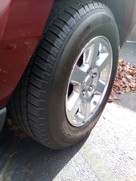 2007 Jeep Commander - Image 8 of 17