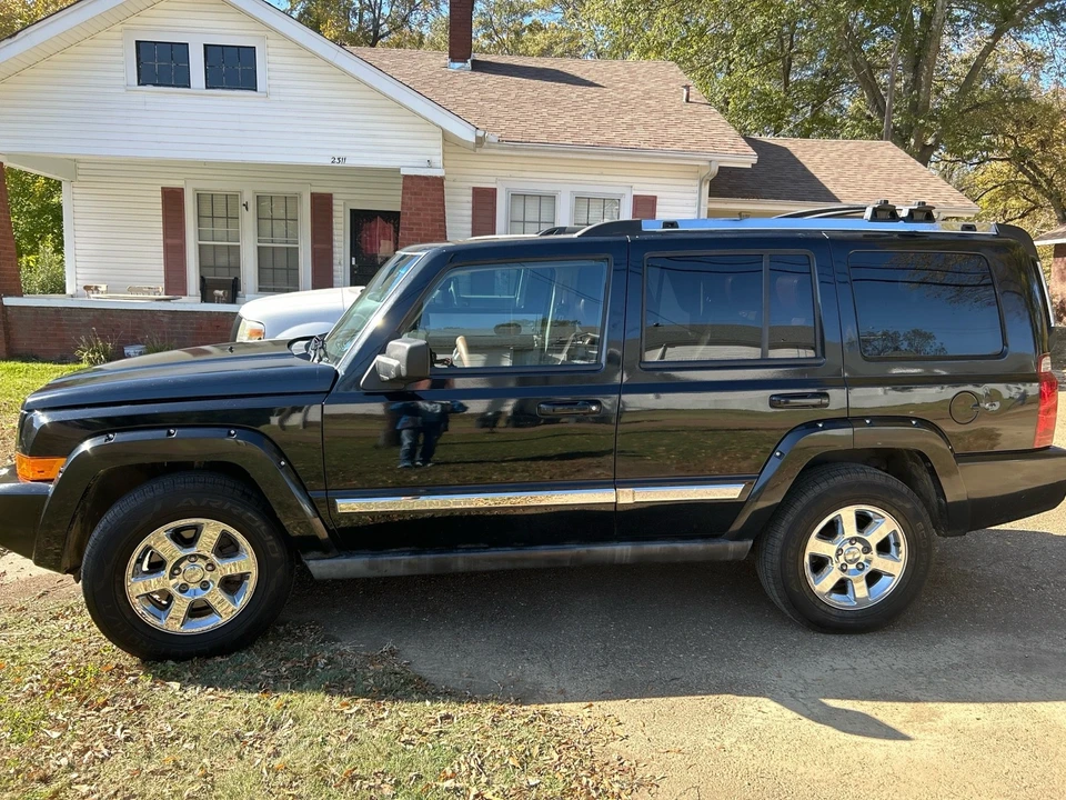 2007 Jeep Commander - Image 2 of 16