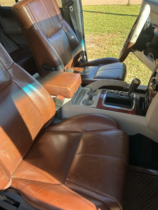 2007 Jeep Commander - Image 8 of 16