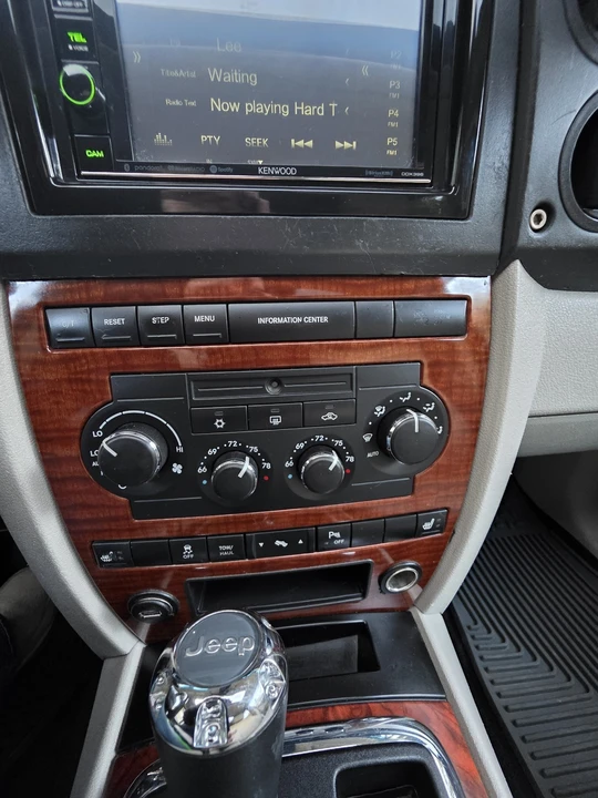 2007 Jeep Commander - Image 21 of 21
