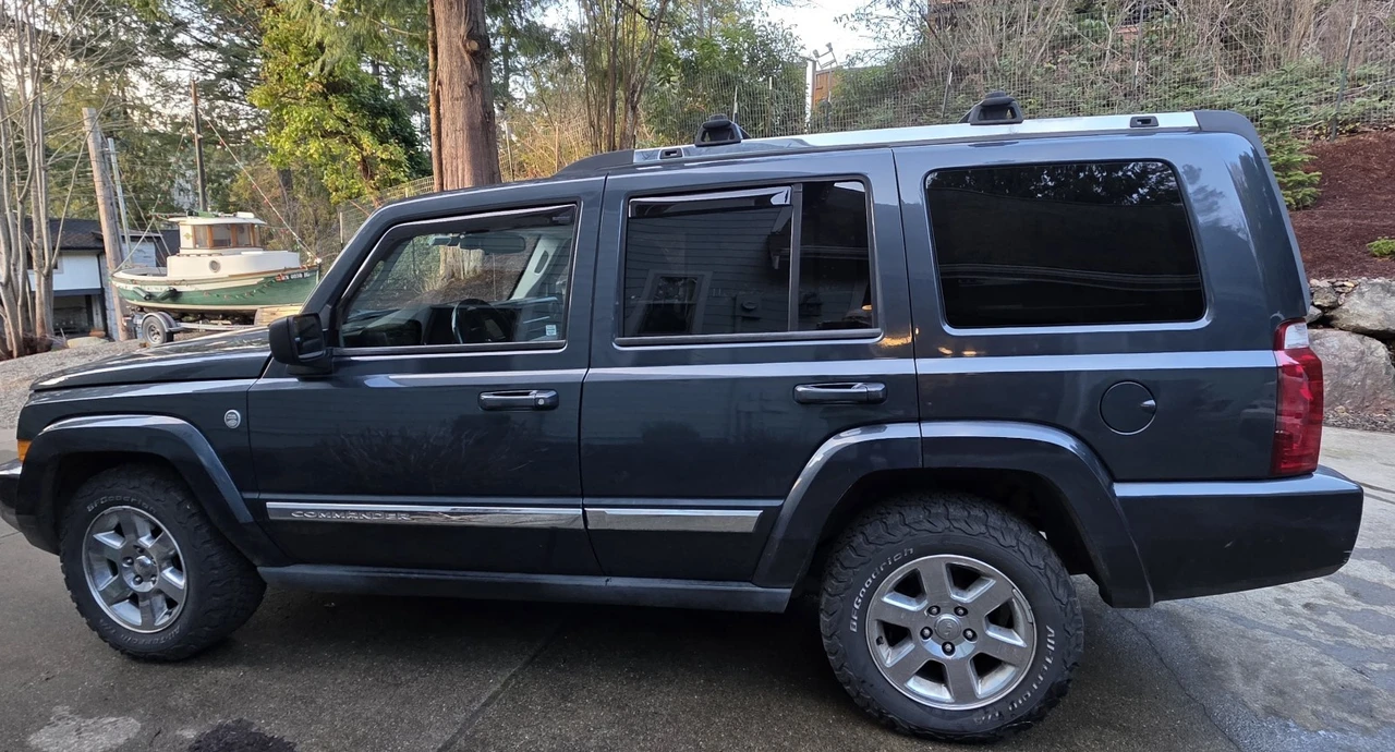2007 Jeep Commander - Image 3 of 21
