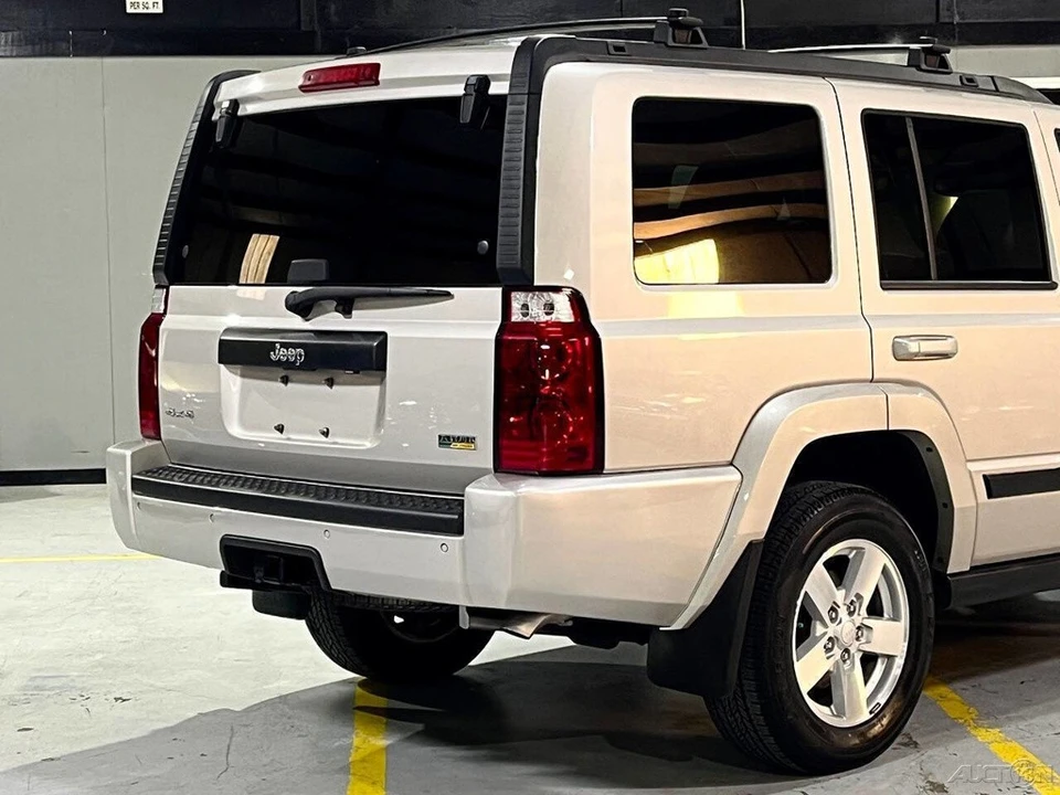 2007 Jeep Commander - Image 7 of 21
