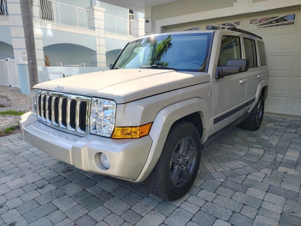 2007 Jeep Commander - Image 13 of 21