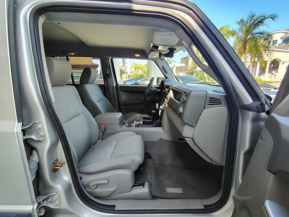 2007 Jeep Commander - Image 9 of 21
