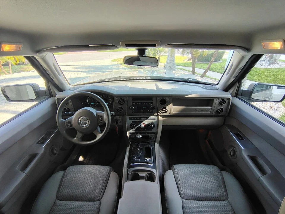 2007 Jeep Commander - Image 12 of 21