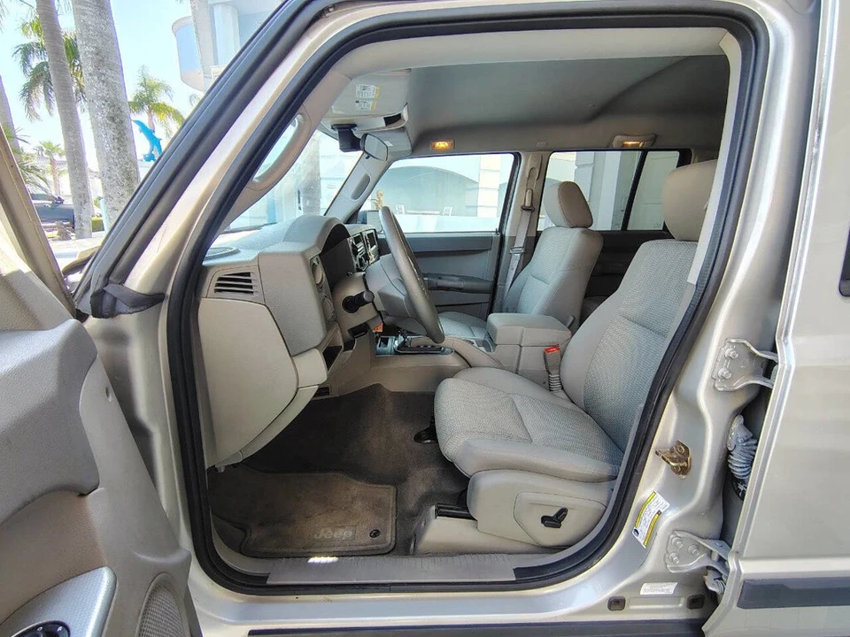 2007 Jeep Commander - Image 8 of 21