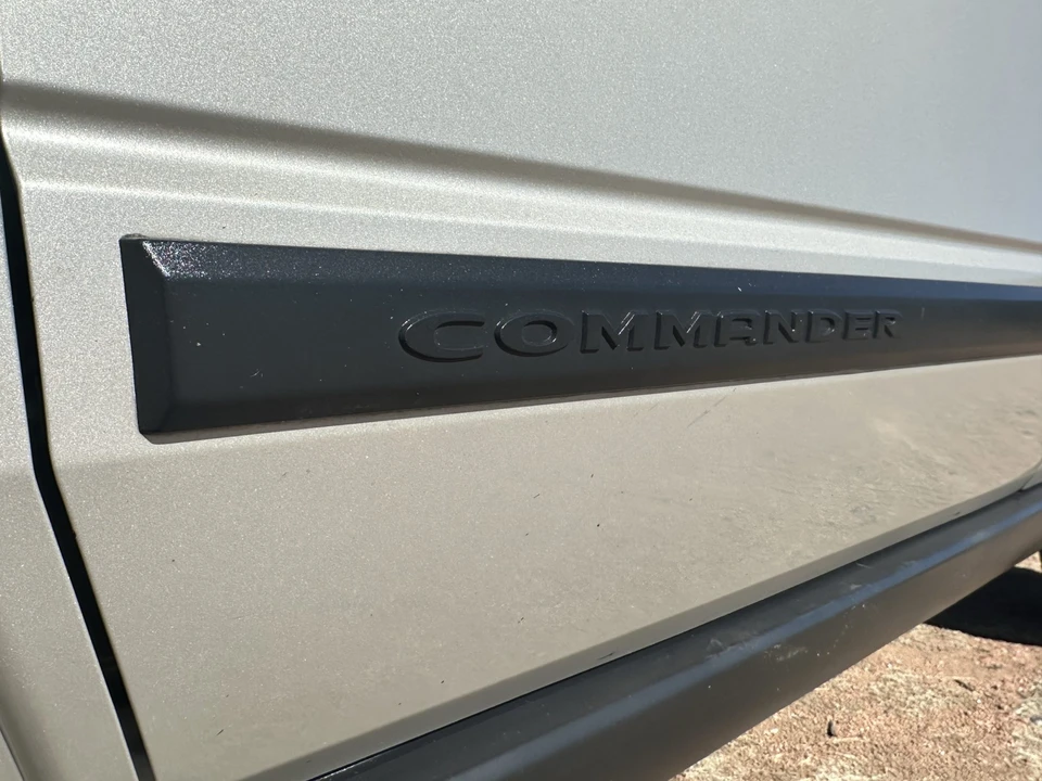 2007 Jeep Commander - Image 23 of 31