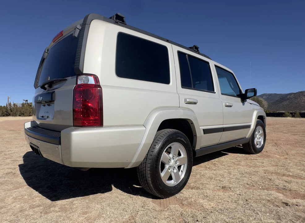 2007 Jeep Commander - Image 12 of 31