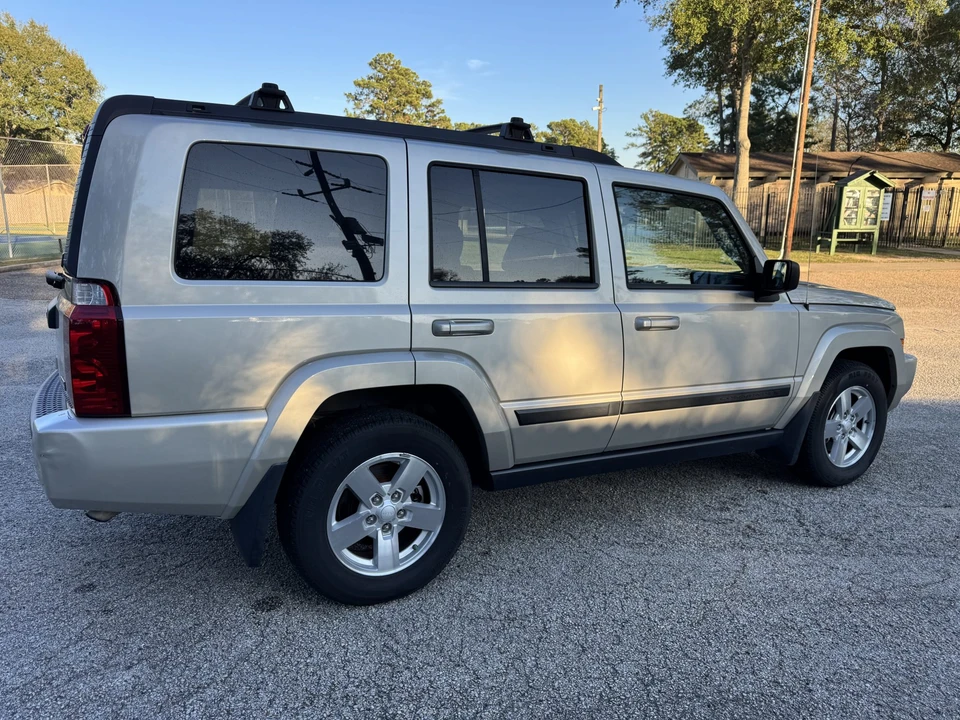 2007 Jeep Commander - Image 19 of 31