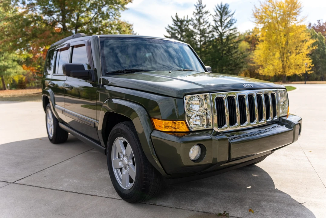 2007 Jeep Commander - Image 28 of 31