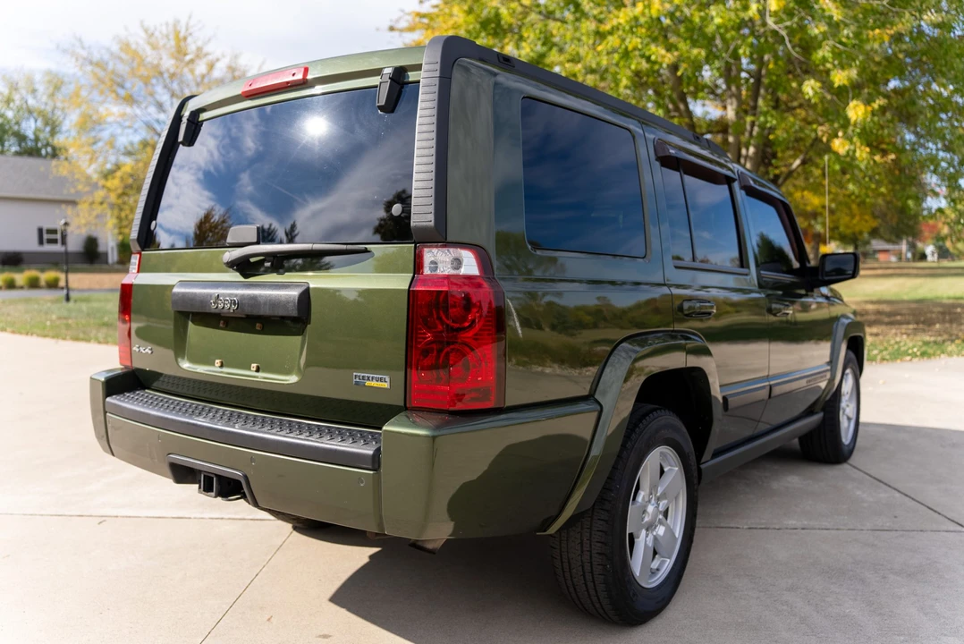 2007 Jeep Commander - Image 24 of 31
