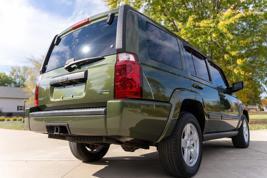 2007 Jeep Commander - Image 22 of 31