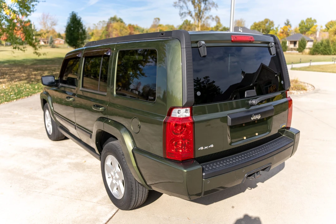2007 Jeep Commander - Image 13 of 31