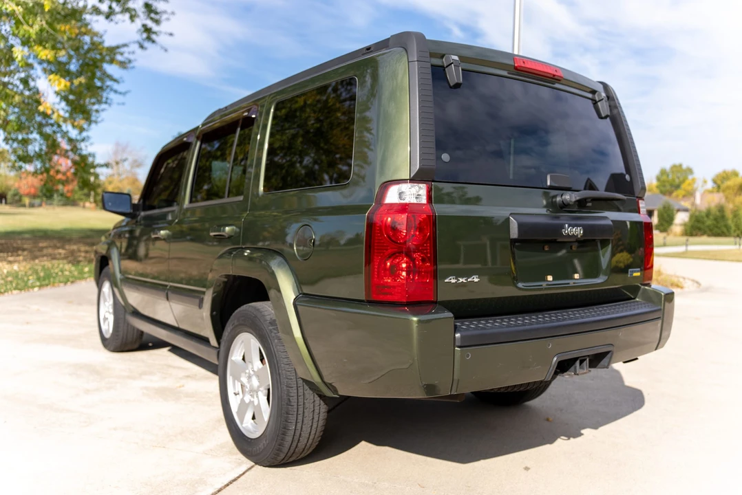 2007 Jeep Commander - Image 12 of 31