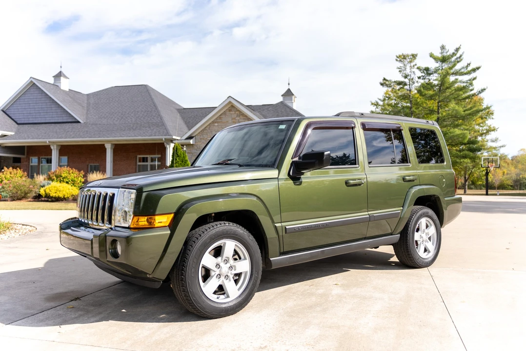 2007 Jeep Commander - Image 8 of 31