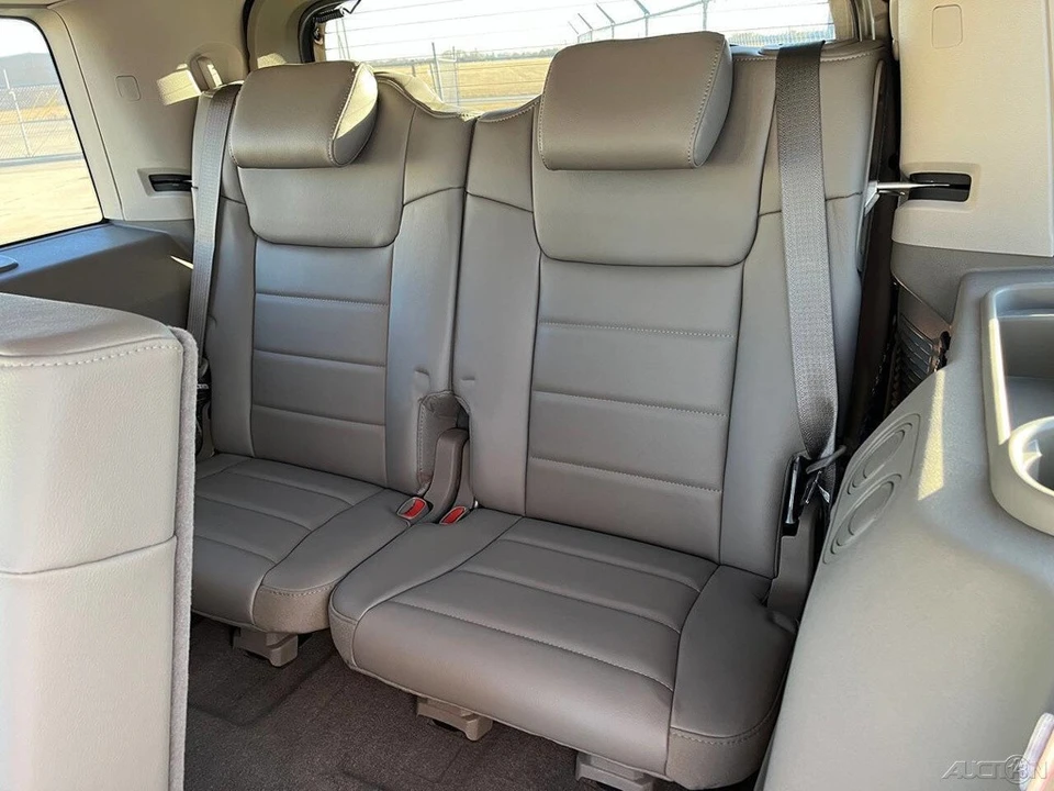2007 Jeep Commander - Image 16 of 21