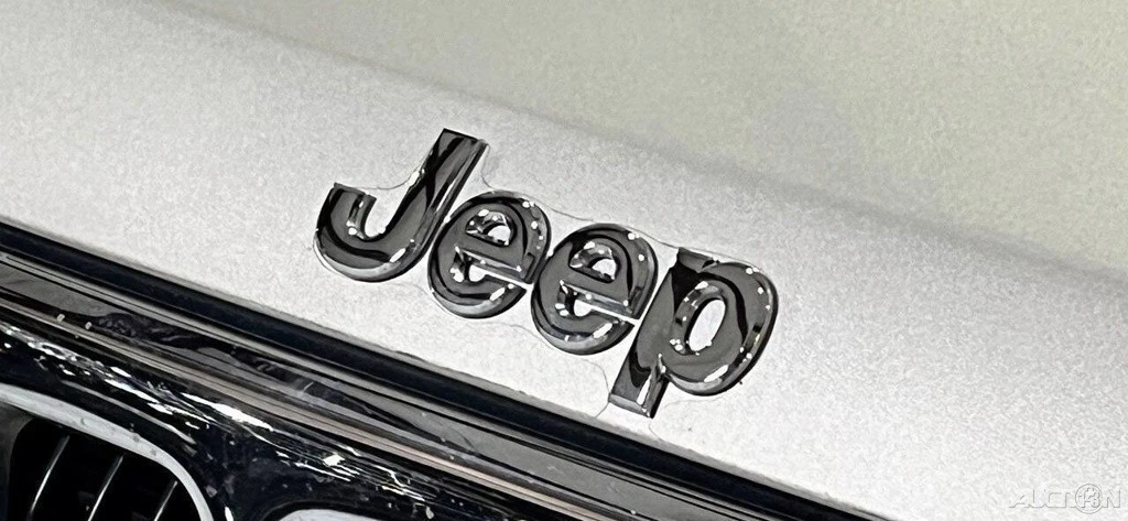 2007 Jeep Commander - Image 3 of 21