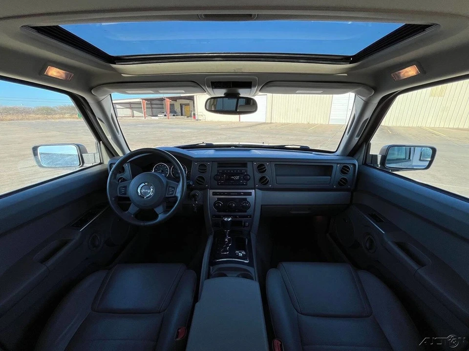 2007 Jeep Commander - Image 18 of 21