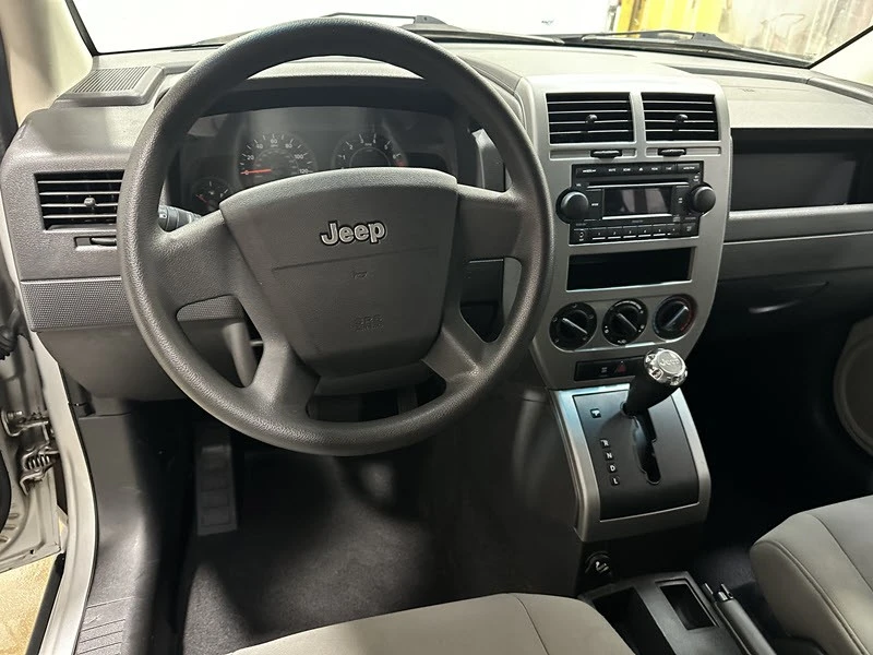 2007 Jeep Compass - Image 9 of 21
