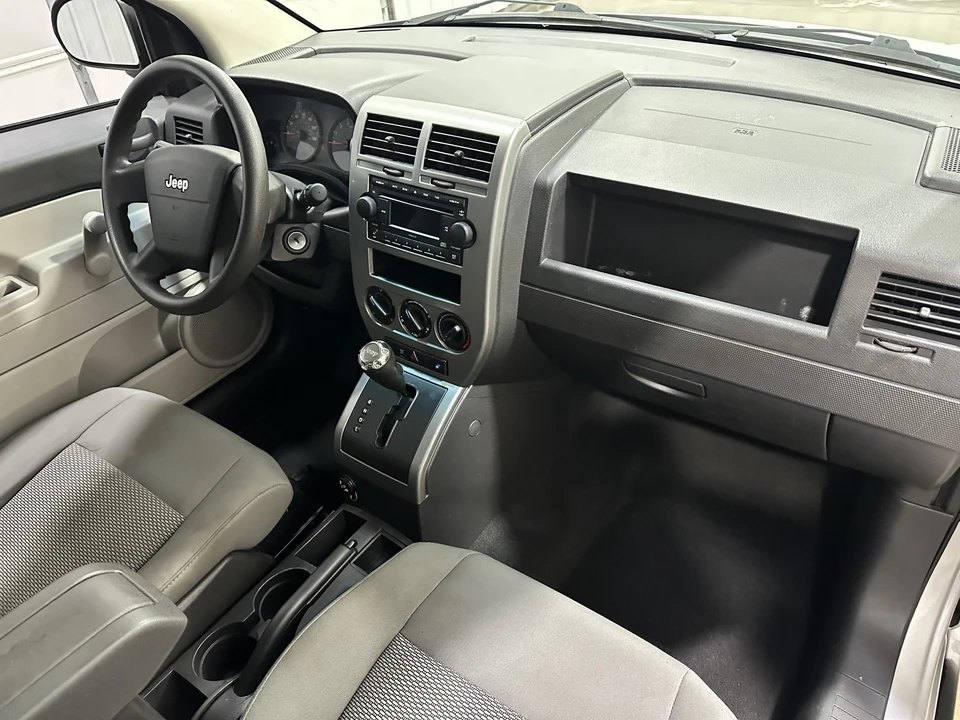 2007 Jeep Compass - Image 19 of 21