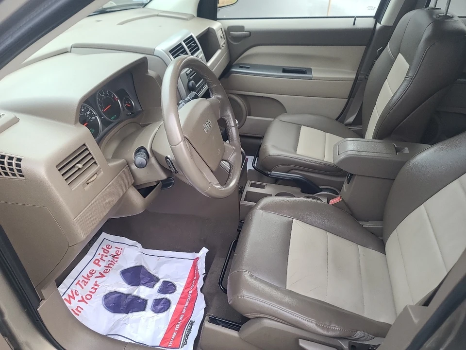 2007 Jeep Compass - Image 10 of 21