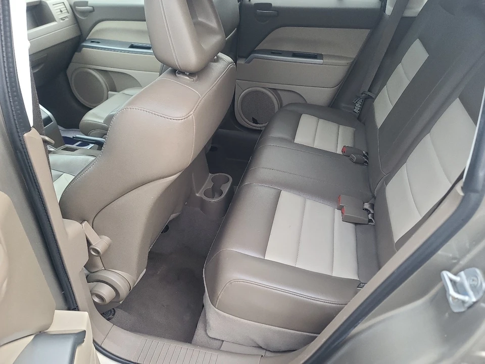 2007 Jeep Compass - Image 11 of 21