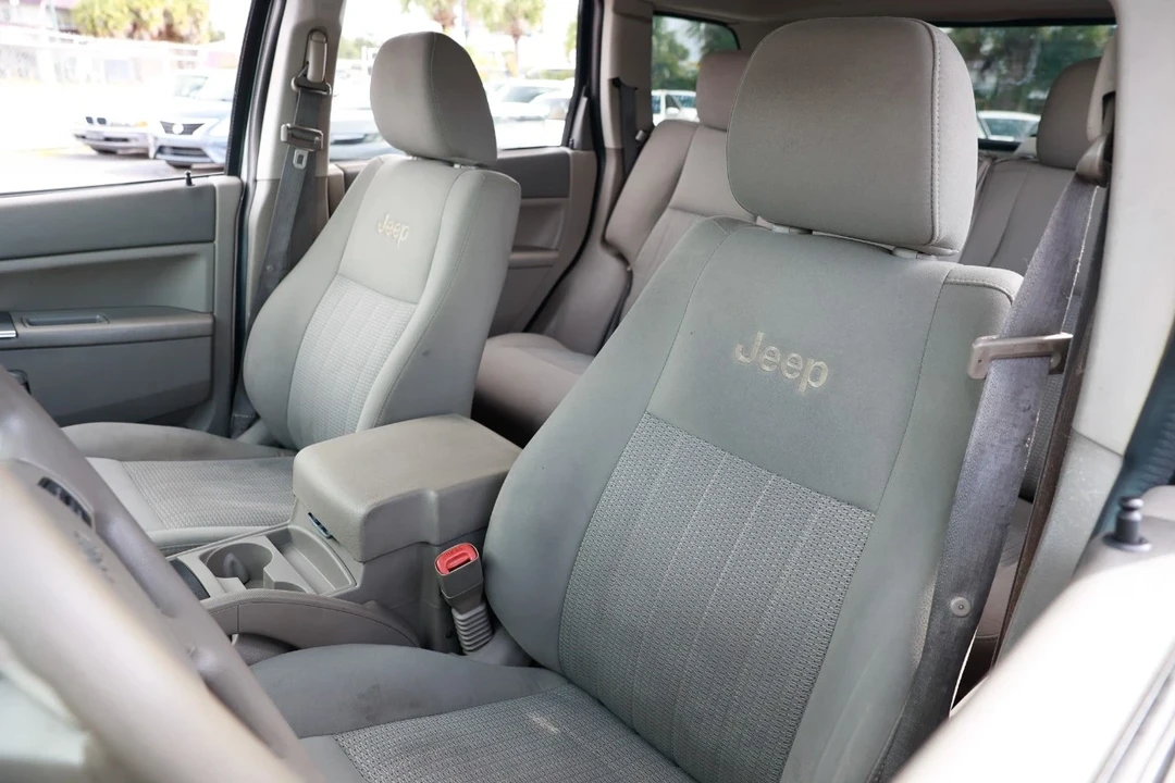 2007 Jeep WK Grand Cherokee - Image 6 of 12