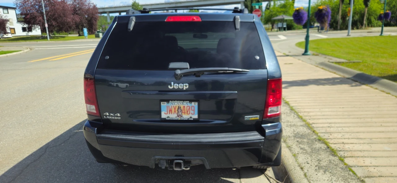 2007 Jeep WK Grand Cherokee - Image 2 of 7