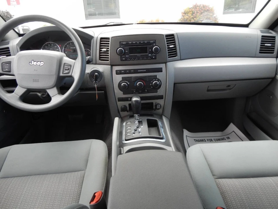 2007 Jeep WK Grand Cherokee - Image 2 of 12