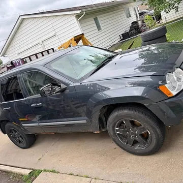 2007 Jeep Grand Cherokee Laredo Sport Utility 4D