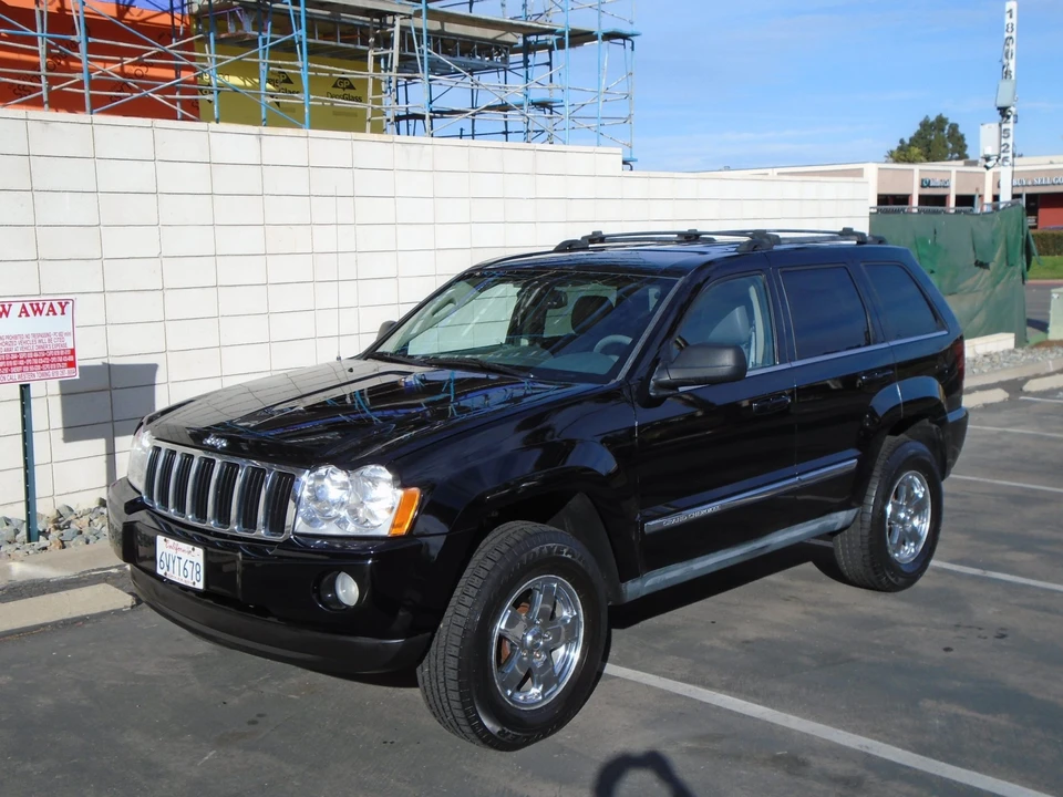 2007 Jeep WK Grand Cherokee - Image 2 of 31