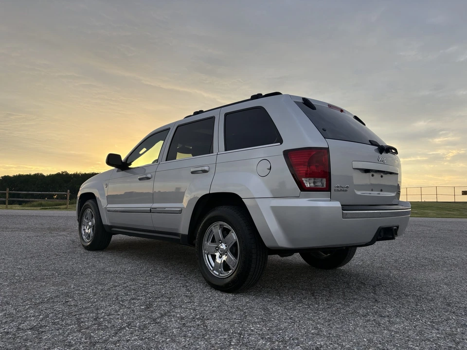 2007 Jeep WK Grand Cherokee - Image 6 of 31