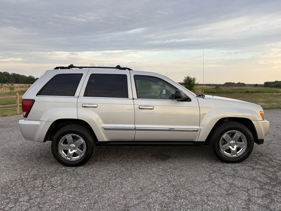 2007 Jeep WK Grand Cherokee - Image 12 of 31
