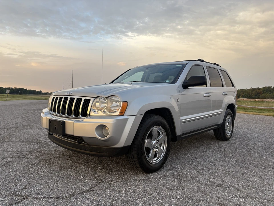 2007 Jeep WK Grand Cherokee - Image 2 of 31