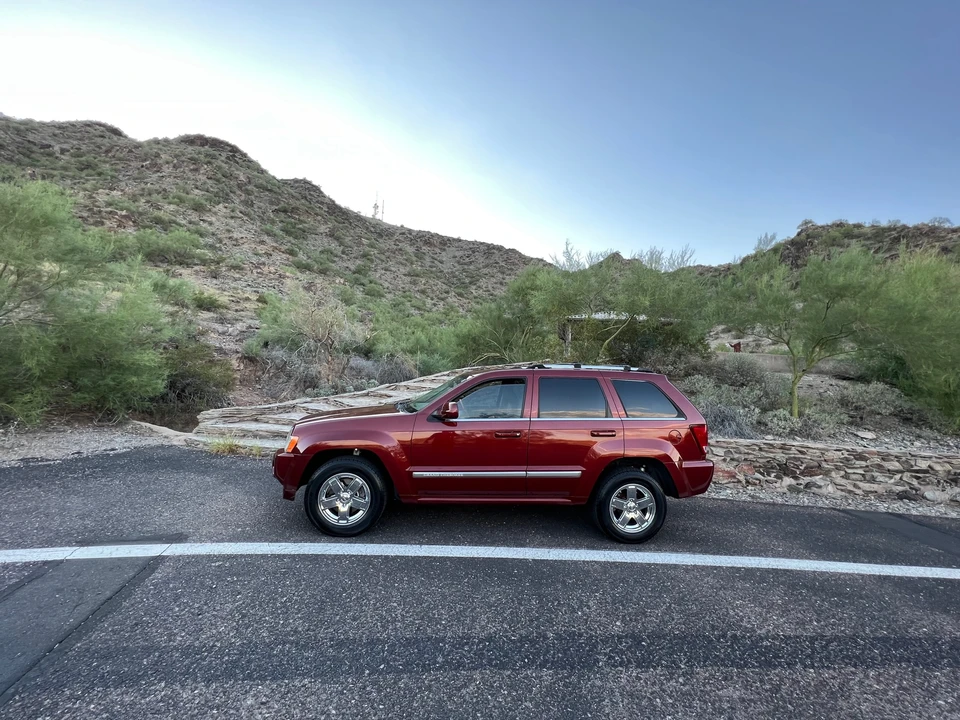 2007 Jeep WK Grand Cherokee - Image 2 of 31