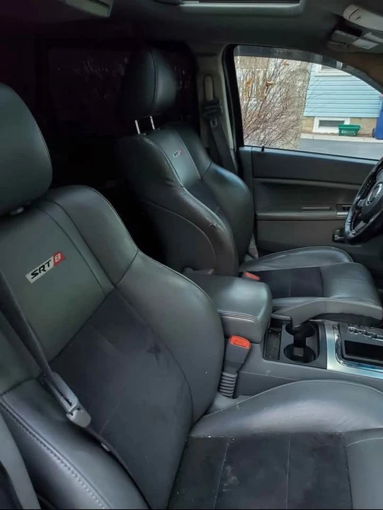 2007 Jeep WK Grand Cherokee SRT - Image 3 of 4
