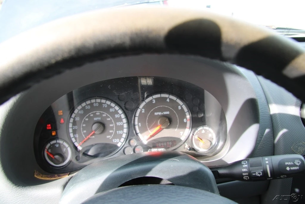 2007 Jeep KJ Liberty - Image 14 of 21